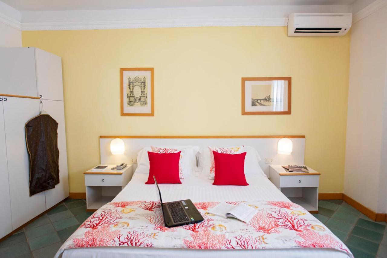 Double Room,1259716360:JPEG